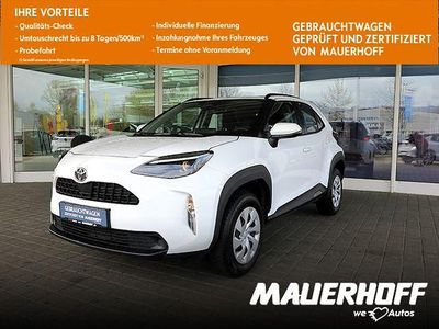 Gebraucht Toyota Yaris Cross Business Edition 92 PS (67 kW) 2024 Weiß SUV