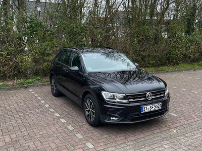Gebraucht VW Tiguan Trendline 125 PS (91 kW) 2018 Schwarz SUV