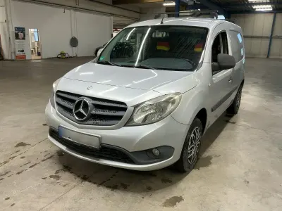 Gebraucht Mercedes Citan 109 90 PS (66 kW) 2013 Silber Van / Kleinbus