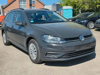 Usata VW Golf VII Comfortline 116 CV (85 kW) 2018 Grigio Station wagon