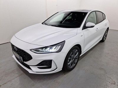 Gebraucht Ford Focus ST-Line 125 PS (91 kW) 2024 Frozen white Limousine