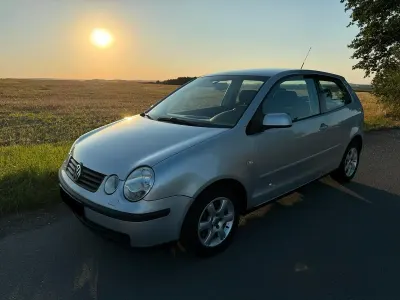 Gebraucht VW Polo 54 PS (39 kW) 2005 Silber Kleinwagen