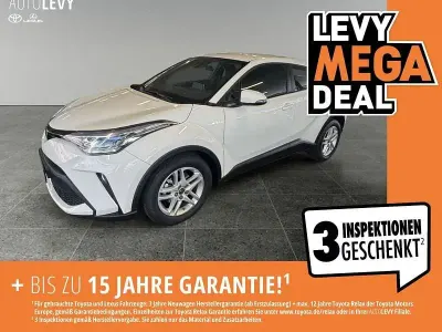Gebraucht Toyota C-HR Basis 122 PS (89 kW) 2023 Weiß SUV