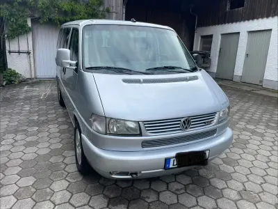 Usado VW T4 151 HP (111 kW) 2003 Prateado Van