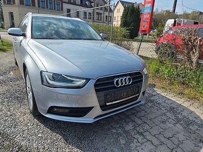Gebraucht Audi A4 Ambiente 150 PS (110 kW) 2015 Silber Kombi