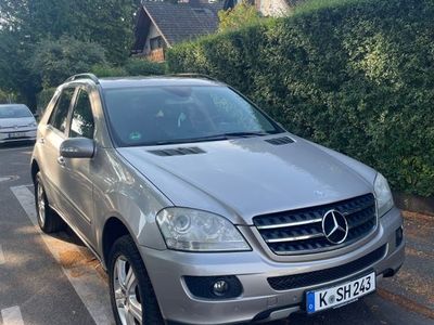 Mercedes ML280