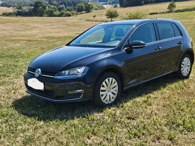 Gebraucht VW Golf VII Highline 150 PS (110 kW) 2015 Schwarz Limousine