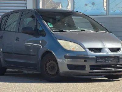 Gebraucht Mitsubishi Colt Inform 75 PS (55 kW) 2004 Grau Kleinwagen