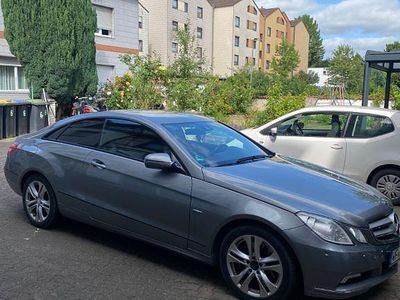 Gebraucht Mercedes E350 Avantgarde 231 PS (169 kW) 2010 Grau Coupé