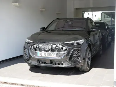 Gebraucht Audi Q5 Edition .1 367 PS (269 kW) 2026 Schwarz SUV