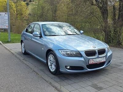 Usata BMW 325 Comfort Edition 218 CV (160 kW) 2011 Blu Berlina