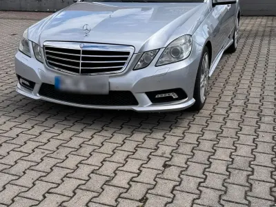 Gebraucht Mercedes E250 204 PS (150 kW) 2012 Limousine