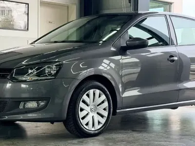 Gebraucht VW Polo Comfortline 105 PS (77 kW) 2013 Grau Kleinwagen