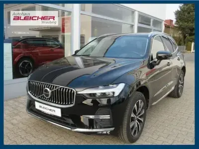 Gebraucht Volvo XC60 Plus 197 PS (144 kW) 2022 Schwarz SUV