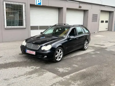 Gebraucht Mercedes C220 Sport Edition 150 PS (110 kW) 2006 Schwarz Kombi