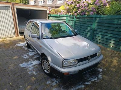VW Golf III