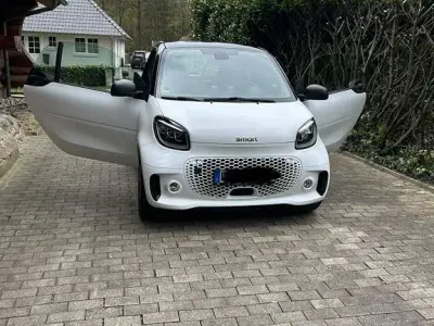 Gebraucht Smart ForTwo Electric Drive 60 kW (82 PS) 2023 Weiß Coupé