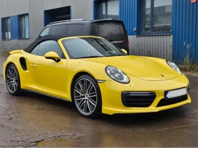 Gebraucht Porsche 911 581 PS (427 kW) 2016 Gelb Cabrio