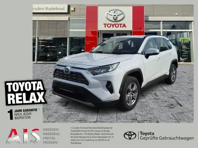 Gebraucht Toyota RAV4 Hybrid Business Edition 218 PS (160 kW) 2023 Schneeweiß SUV