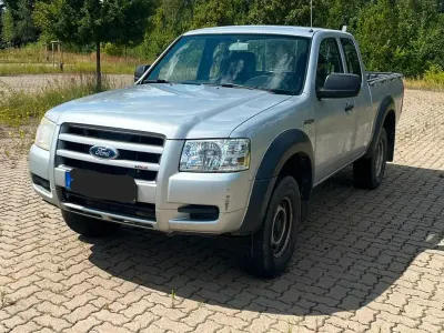 Gebraucht Ford Ranger 143 PS (105 kW) 2009 Grau Pickup