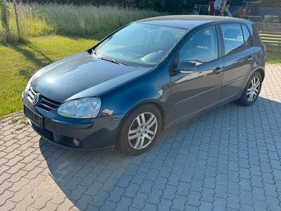VW Golf V