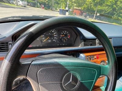 Mercedes 200