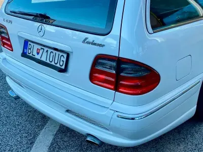 Gebraucht Mercedes E430 Avantgarde 279 PS (205 kW) 2001 Weiß Limousine