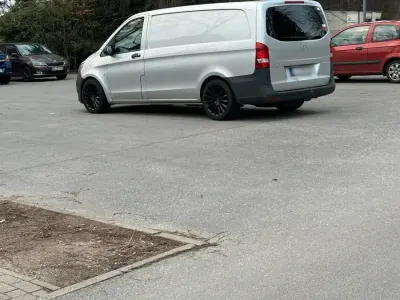 Gebraucht Mercedes Vito 136 PS (100 kW) 2016 Silber Van