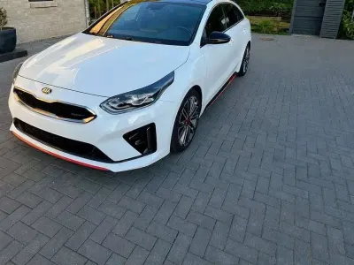 Używany Kia ProCeed GT 204 KM (150 kW) 2020 Biały Kombi