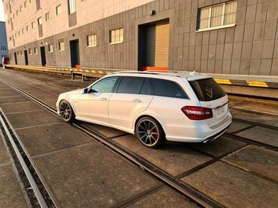 Mercedes E63 AMG