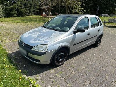 Second-hand Opel Corsa 2002 Argintiu Hatchback