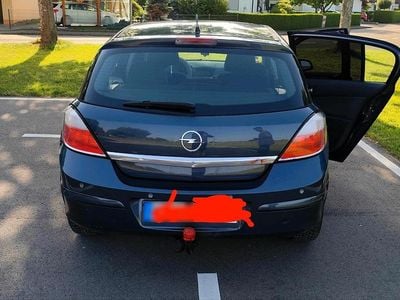 Gebraucht Opel Astra 105 PS (77 kW) 2006 Andere farben Kleinwagen