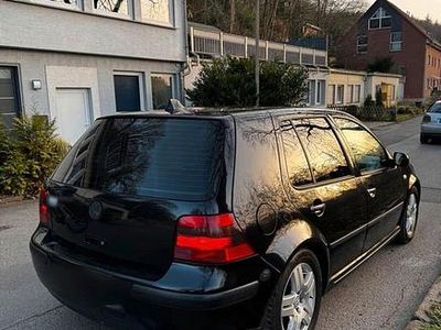 Usata VW Golf IV Edition 75 CV (55 kW) 2000 Nero Berlina