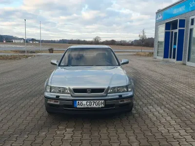 Käytetty Honda Legend 205 HP (150 kW) 1991 Hopea Coupe - kaksiovinen