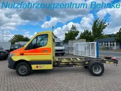 Gebraucht Mercedes Sprinter 190 PS (139 kW) 2020 Gelb Van