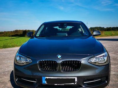 Usata BMW 116 Sport Line 116 CV (85 kW) 2015 Andere farben Utilitaria