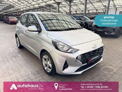 Gebraucht Hyundai i10 Trend 84 PS (61 kW) 2023 Silber Kleinwagen