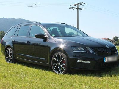 Schwarz Gebraucht 2019 Skoda Octavia RS Kombi | 16.999 € (Etwas zu teuer)
