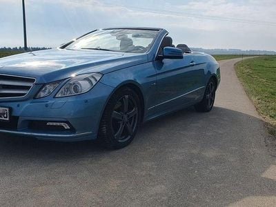 Gebraucht Mercedes E350 231 PS (169 kW) 2010 Blau Cabrio