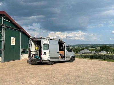 Hyundai H 350