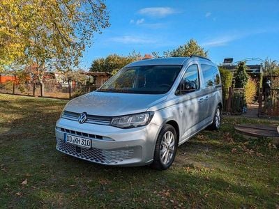 Gebraucht VW Caddy Life 122 PS (89 kW) 2022 Silber Van / Kleinbus