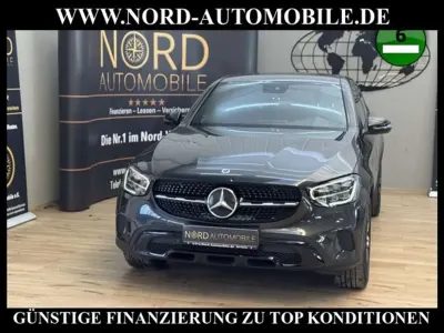 Używany Mercedes GLC200 Night 163 KM (119 kW) 2022 Szary SUV