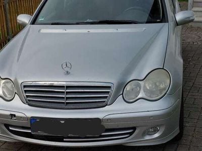 Mercedes C220