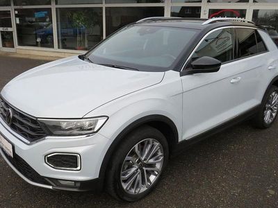 Używany VW T-Roc Sport 150 KM (110 kW) 2021 Srebrny SUV