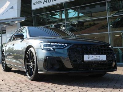 Grau Gebraucht 2024 Audi A8 Exclusive Limousine | 98.900 €