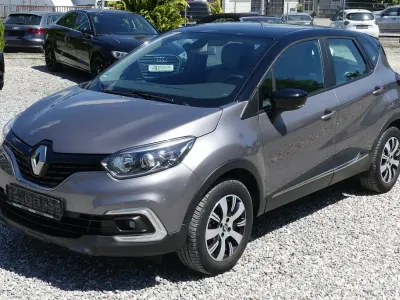 Używany Renault Captur Experience 90 KM (66 kW) 2017 Szary SUV