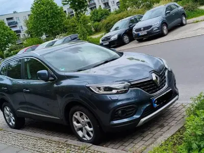 Używany Renault Kadjar LIMITED Deluxe 140 KM (102 kW) 2019 Szary SUV
