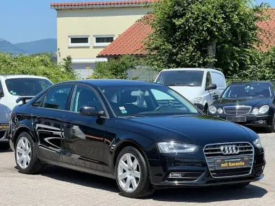 Gebraucht Audi A4 Attraction 120 PS (88 kW) 2014 Schwarz Limousine
