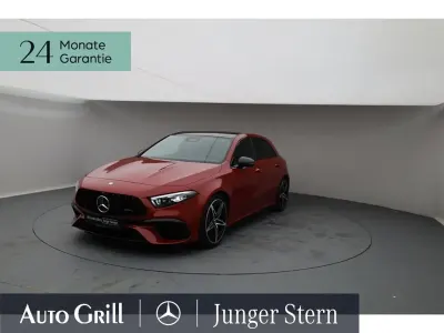 Używany Mercedes A45 AMG AMG 421 KM (309 kW) 2025 Czerwony Sedan/Limuzyna