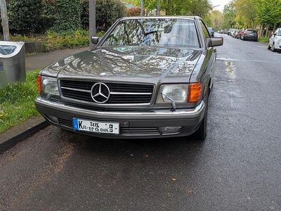 Usata Mercedes 500 265 CV (194 kW) 1987 Marrone Coupé